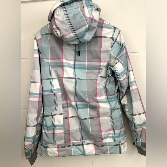 COPY - 686 womens medium high end winter jacket - Picture 12 of 14